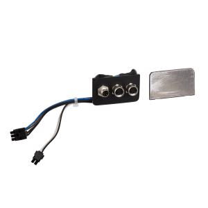 VW3L40210 - insert - 2 female M8 for 2 I/O signals + 1 male M8 for safe torque off safety Schneider Electric